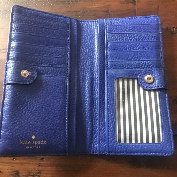 Kate Spade Cameron Street Stacy Wallet - Picture 3 of 8